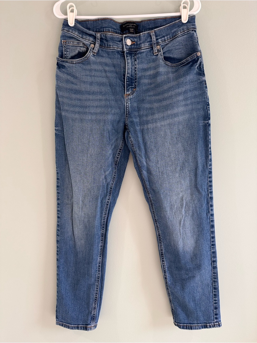 Banana Republic Medium Blue Girlfriend Ankle Jeans